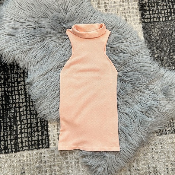 FREE PEOPLE Always Ready Seamless Turtleneck Tank Electric Nectar Peach SZ XS/SM - Picture 1 of 3